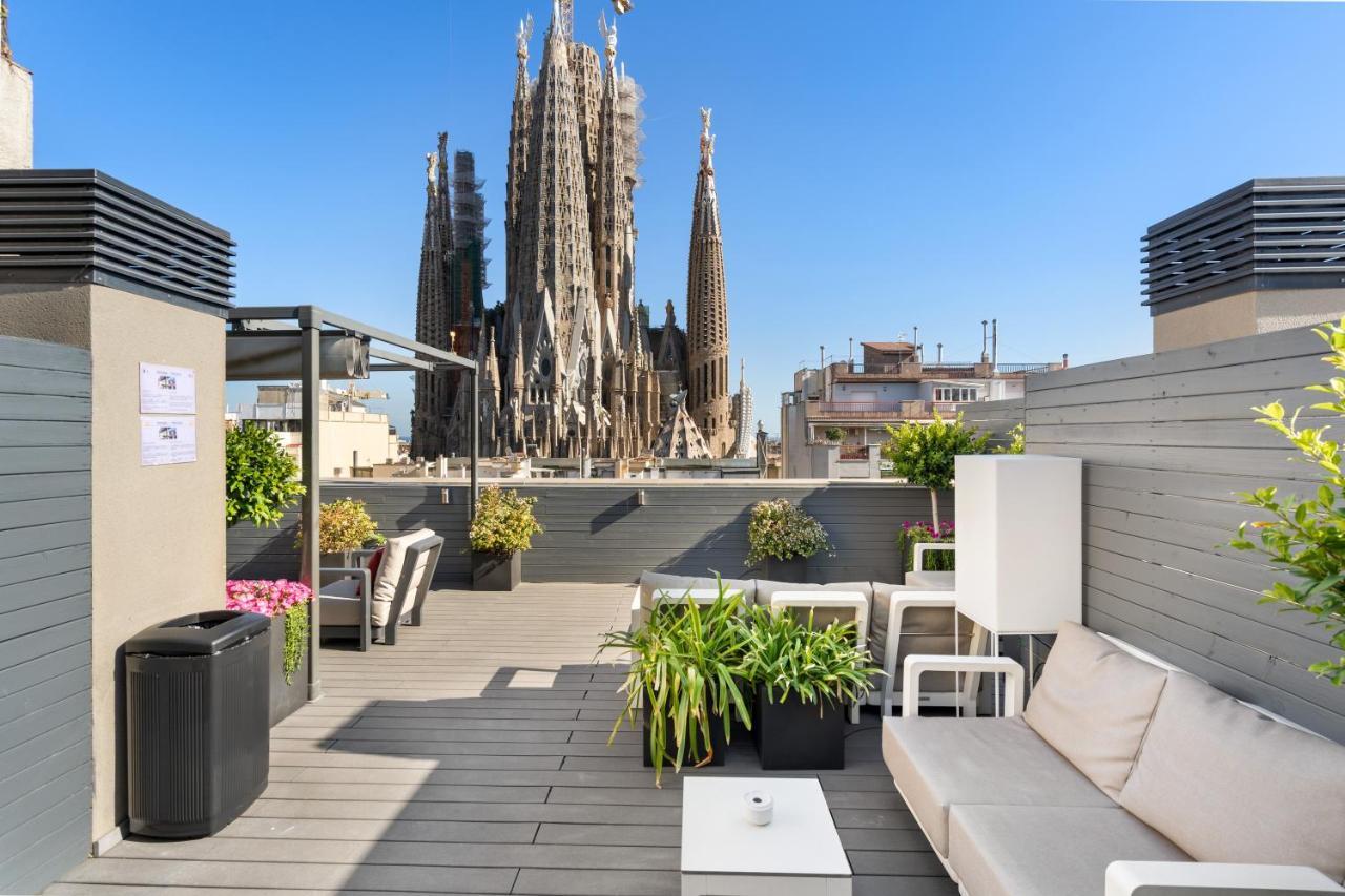 Sensation Sagrada Familia Leilighet Barcelona Eksteriør bilde